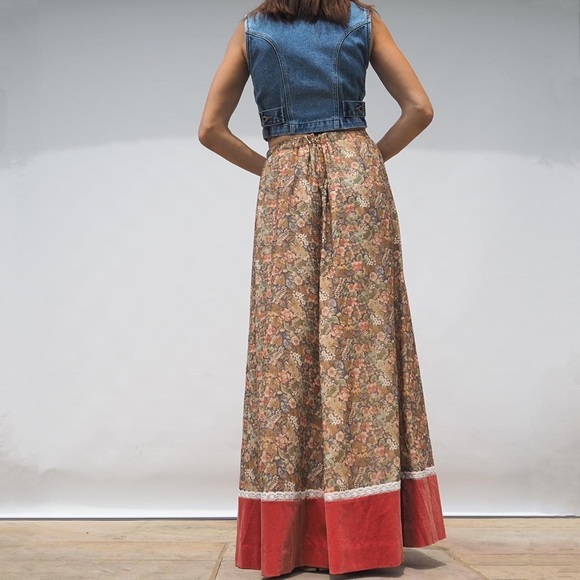 VINTAGE 1970'S COTTAGECORE MAXI SKIRT - Picture 3 of 4